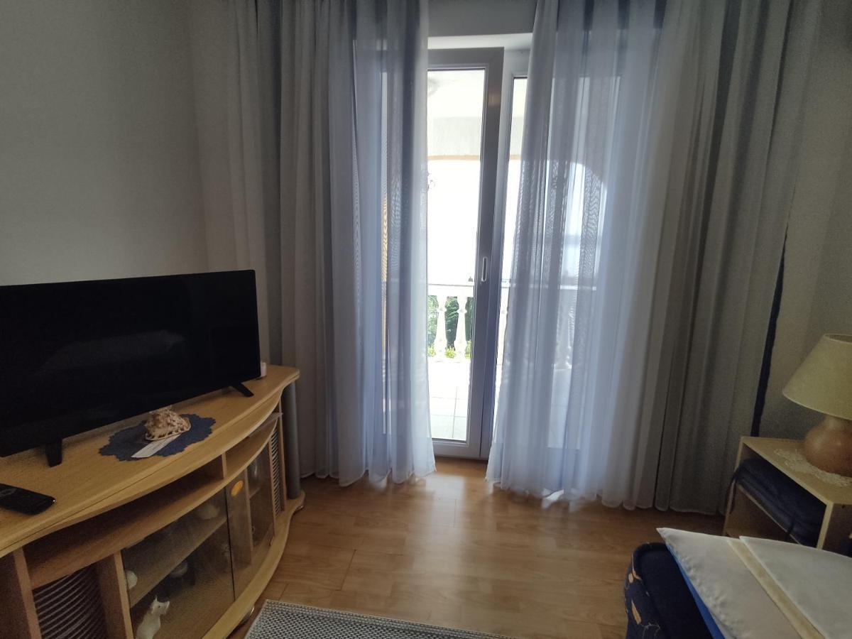 Panaramico Superior Apartments Lili With Sea View In Dramalj Eksteriør bilde